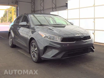 2023 Kia Forte LXS - miniatura 3