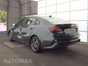 2023 Kia Forte LXS - miniatura 6