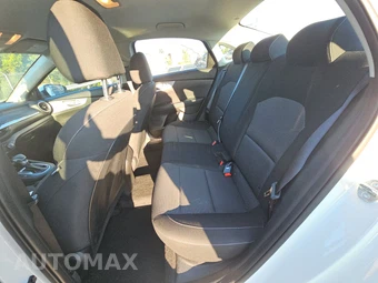 2023 Kia Forte LXS - miniatura 13