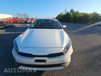2023 Kia Forte LXS - miniatura 2