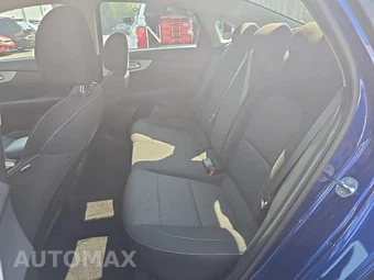 2023 Kia Forte LXS - miniatura 16