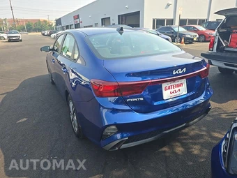 2023 Kia Forte LXS - miniatura 6