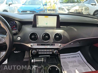 2023 Kia Forte LXS – miniatura 10
