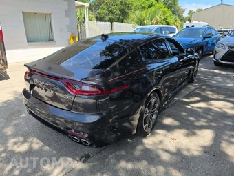 2023 Kia Forte LXS – miniatura 3