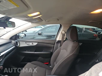 2023 Kia Forte LXS - miniatura 17