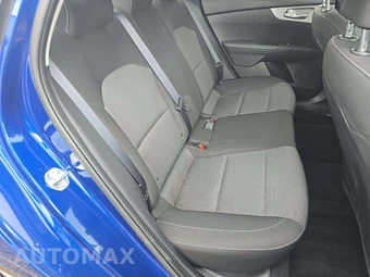 2023 Kia Forte LXS - miniatura 13