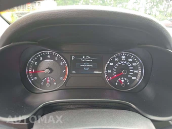 2023 Kia Forte LXS - miniatura 6
