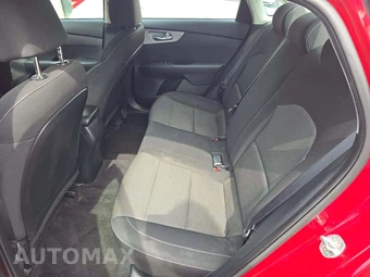2023 Kia Forte LXS – miniatura 13