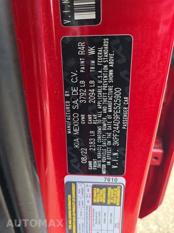 2023 Kia Forte LXS – miniatura 5