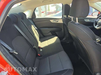 2023 Kia Forte LXS – miniatura 16