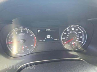 2023 Kia Forte LXS - miniatura 10