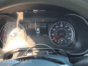 2023 Kia Forte LXS – miniatura 12
