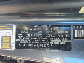 2023 Kia Forte LXS – miniatura 14