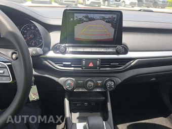 2023 Kia Forte LXS - miniatura 7