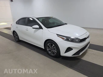 2023 Kia Forte LXS – miniatura 3