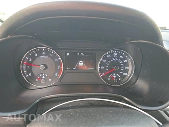 2023 Kia Forte LXS – miniatura 12