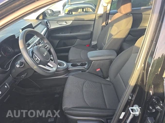 2023 Kia Forte LXS – miniatura 7