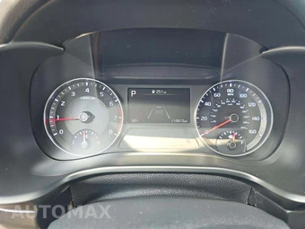 2023 Kia Forte LXS - miniatura 9