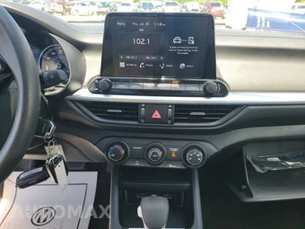 2023 Kia Forte LXS - miniatura 11