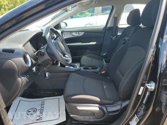 2023 Kia Forte LXS - miniatura 7