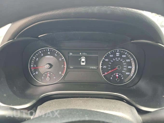 2023 Kia Forte LXS - miniatura 6