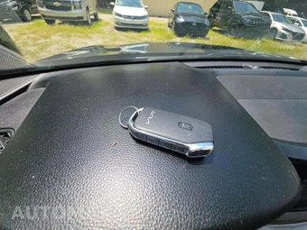 2023 Kia K5 EX – miniatura 8