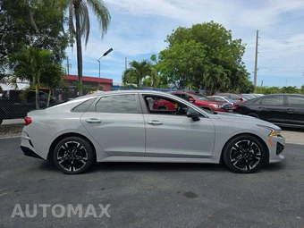 2023 Kia K5 GT-Line - miniatura 4