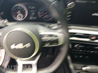 2023 Kia K5 GT-Line - miniatura 11