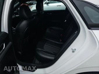 2023 Kia K5 GT-Line - miniatura 13