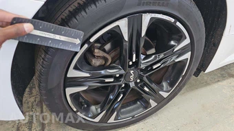 2023 Kia K5 GT-Line - miniatura 23