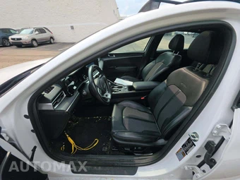 2023 Kia K5 GT-Line - miniatura 3