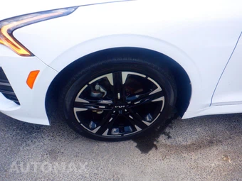 2023 Kia K5 GT-Line - miniatura 13