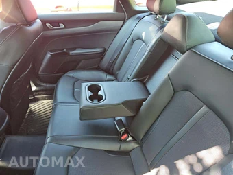 2023 Kia K5 GT-Line - miniatura 13