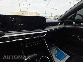 2023 Kia K5 GT-Line – miniatura 7