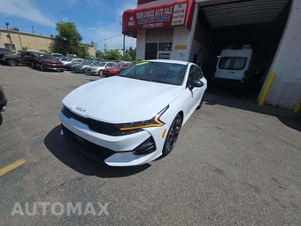 2023 Kia K5 GT-Line