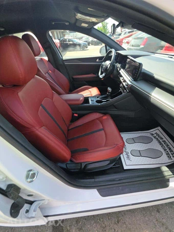 2023 Kia K5 GT-Line - miniatura 18