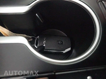 2023 Kia K5 GT-Line - miniatura 8