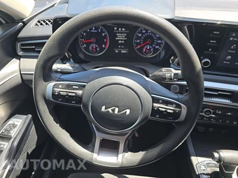 2023 Kia K5 LXS - miniatura 10