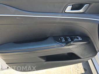 2023 Kia K5 LXS - miniatura 9