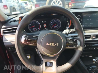 2023 Kia K5 LXS - miniatura 10