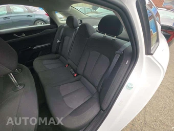 2023 Kia K5 LXS – miniatura 13