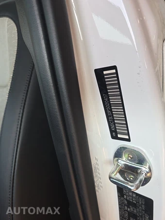 2023 Kia Niro EV Wave - miniatura 14