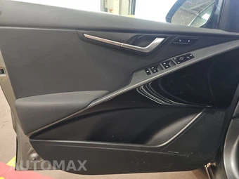 2023 Kia Niro EV Wave - miniatura 9