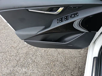 2023 Kia Niro EV Wave - miniatura 9