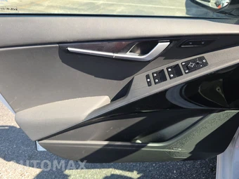2023 Kia Niro EV Wave - miniatura 9