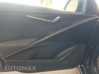2023 Kia Niro EV Wave - miniatura 9