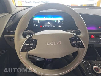 2023 Kia Niro EV Wave - miniatura 10