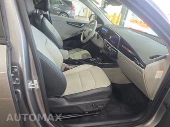 2023 Kia Niro EV Wave - miniatura 8