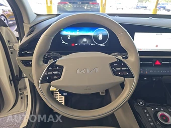 2023 Kia Niro EV Wave - miniatura 10