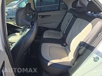 2023 Kia Niro EV Wave - miniatura 35